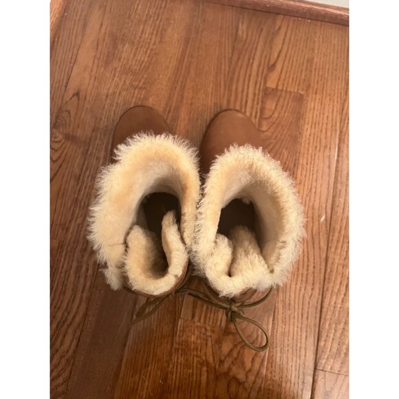 UGG Women's Naiyah Leather Boot Chestnut‎ Size 5 - Picture 5 of 6